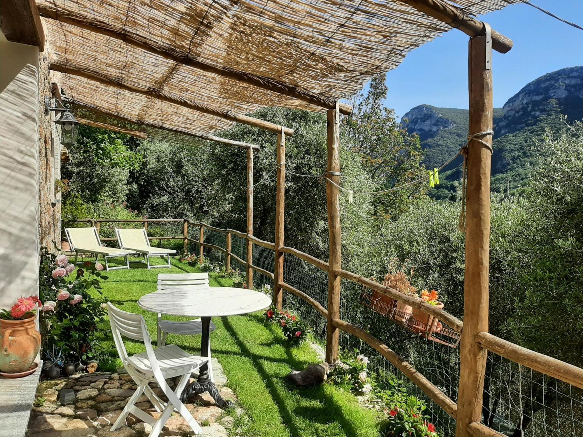 Guesthouse Contrada Bolla Finale Ligure Exterior foto